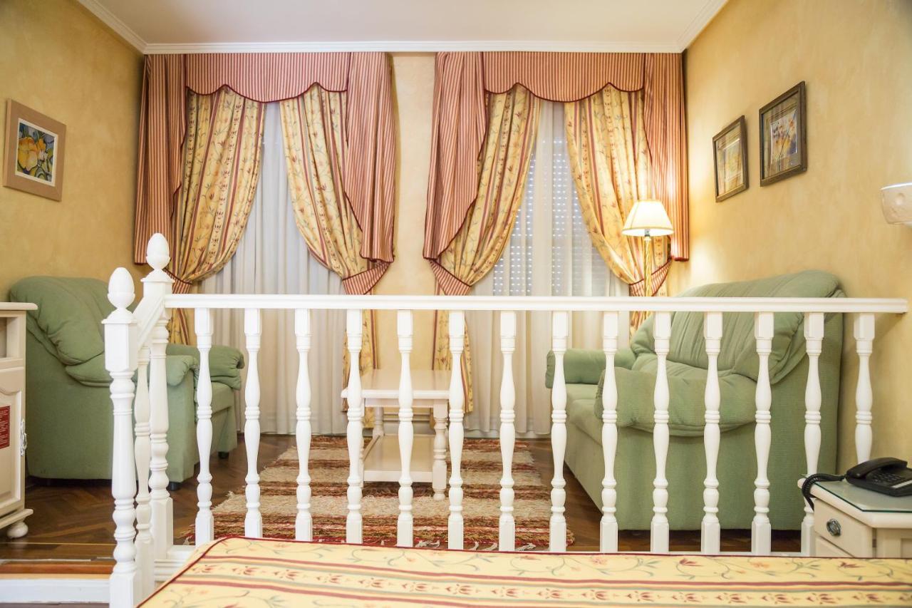 Los Arcos Dosbarrios Zewnętrze zdjęcie